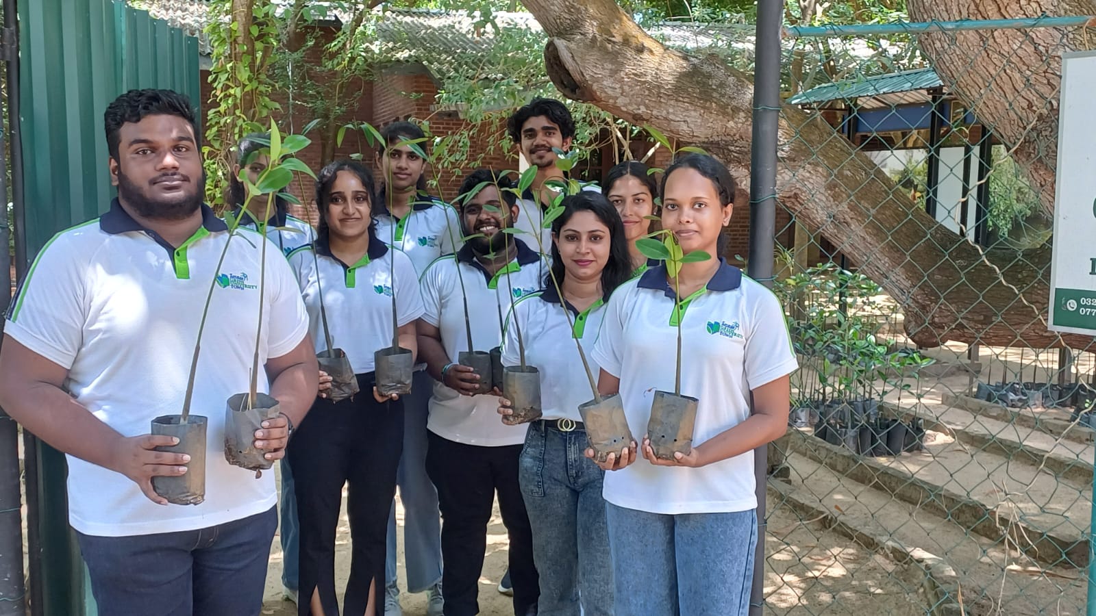 On July 28, 2025, a vibrant group of students from NSBM Green University, Sri Lanka, visited the Lanka Mangrove Museum for an engaging and impactful environmental experience. Their visit was more than just an educational tour—it became a hands-on contribution to mangrove conservation.