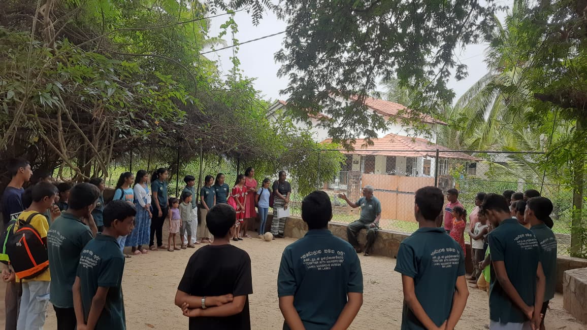 On 10th January 2026, the Lanka Mangrove Museum & Learning Center held the first gathering of the year for the “Together With Mangroves” Children and Youth Environmental Society. This meeting marked an important beginning to the society’s activities for 2026. During the gathering, the Director of the Museum, together with the museum staff, engaged in a productive discussion with the students about their plans and goals for the year ahead. Key topics included upcoming conservation activities, awareness programs, fieldwork, and ways to strengthen youth involvement in protecting mangrove ecosystems.