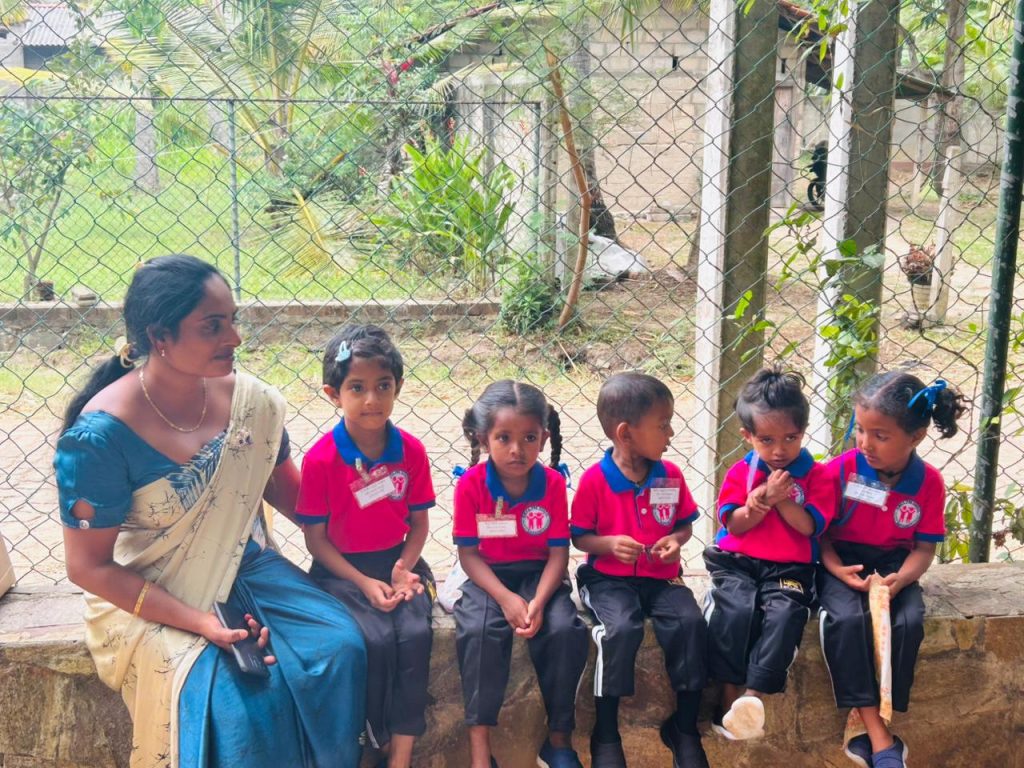 The young learners enthusiastically explored the museum exhibits and were introduced to the importance of mangrove ecosystems, biodiversity, and environmental conservation. Through guided sessions and interactive learning activities, the children gained valuable knowledge about protecting nature and understanding their role in safeguarding the environment.