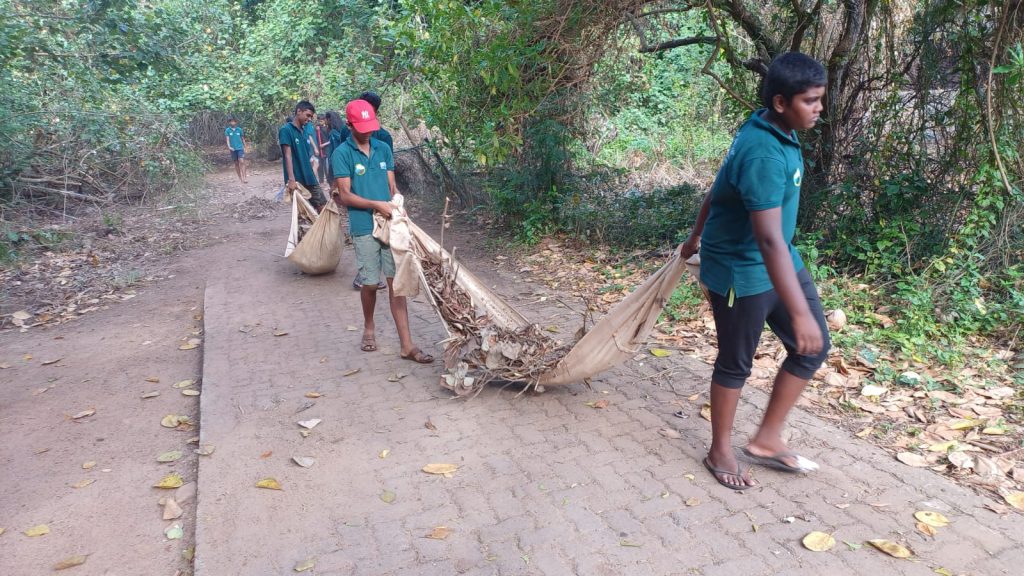 On 14th March 2026, a community clean-up initiative was organized to restore the mangrove environment following the impact of a cyclone and subsequent flooding. The adverse weather conditions had carried large amounts of polythene and plastic waste into the mangrove ecosystem, posing a serious threat to its delicate biodiversity.