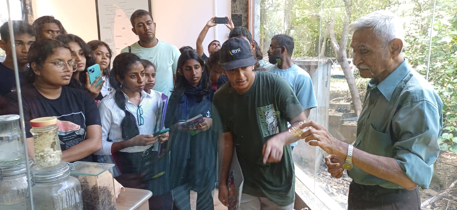 On the 25th of April 2026, a group from the Young Zoologists’ Association visited the Lanka Mangrove Museum and Learning Center. The group was led by Attorney-at-Law Jagath Gunawardena, the President of the association, along with several enthusiastic members.