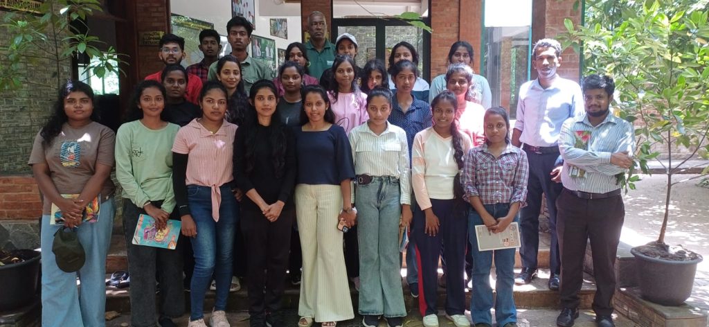 On 07 August 2026, the Lanka Mangrove Museum and Learning Center warmly welcomed a group of 21 students and three academic staff members from the Department of Aquaculture and Aquatic Resources Management, University College of Anuradhapura, University of Vocational Technology (UNIVOTEC). The educational field visit was organized as part of the NVQ Level 5 academic programme, providing students with an opportunity to gain practical knowledge of Sri Lanka's unique mangrove ecosystems.