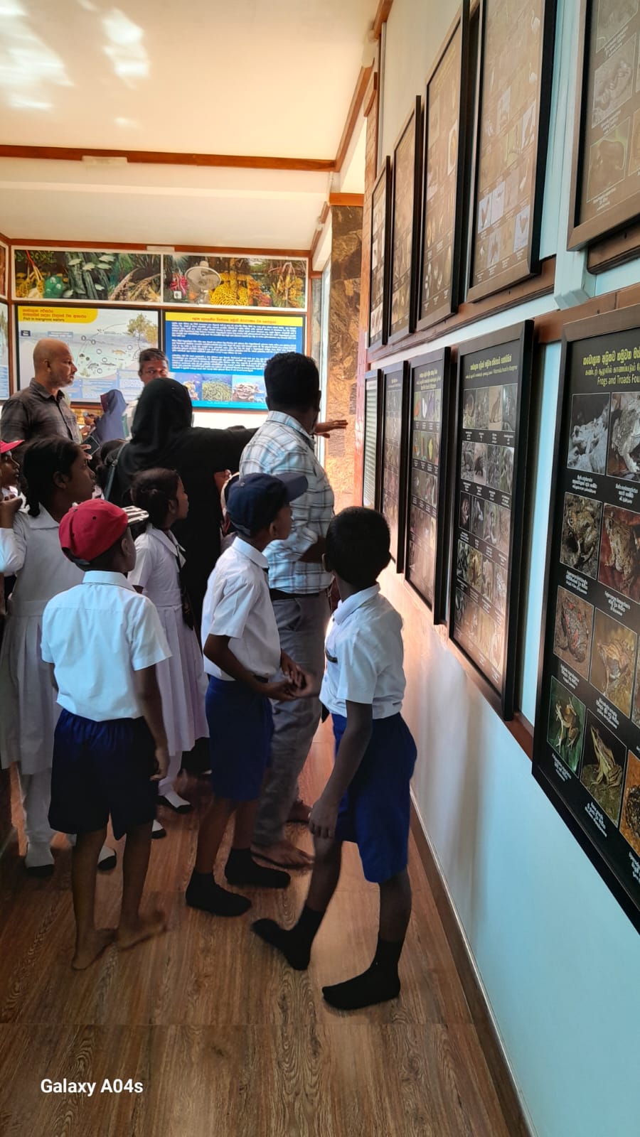 Students from Kuliyapitiya Muslim Vidyalaya Visit the Lanka Mangrove Museum Learning Center